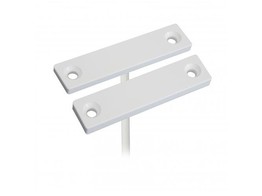 ZWART OPBOUW MAGNEETCONTACT EXTRA DUN  KABEL LANGS ONDER  MET INGEBOWUDE WEERSTANDEN 3K3