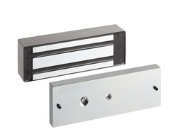 IP 67  OPBOUW HOUDMAGNEET MET SPOELSIGNALERING EN MONTAGEGATEN AAN DE VOORZIJDE